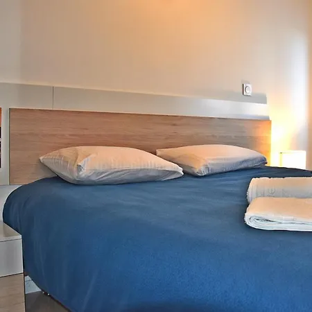 D'azur Near Palais Des Festivals Apartment
